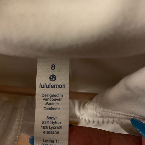 White Lululemon athletic jacket - Picture 3 of 9